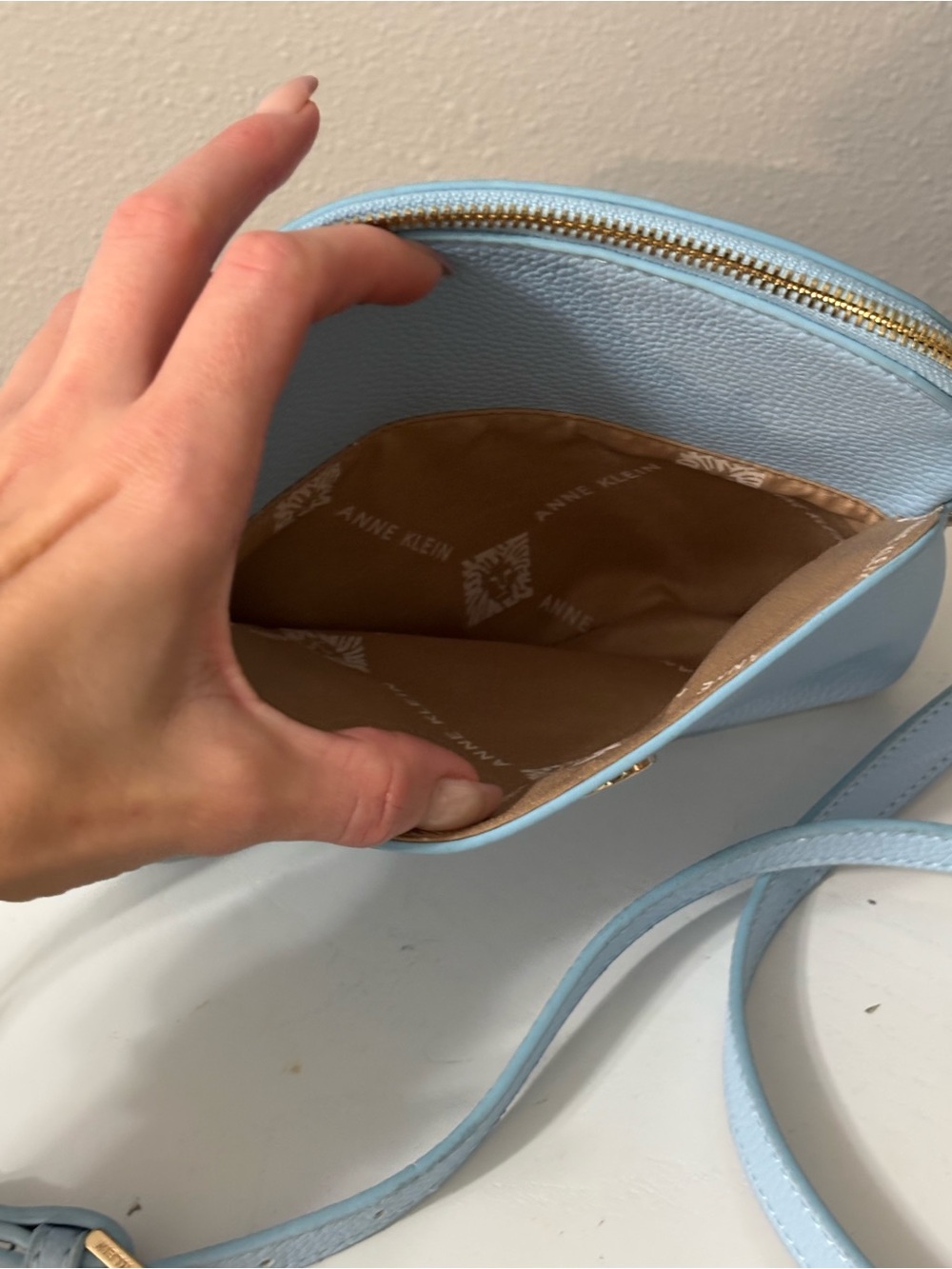Anne Klein Baby Blue Small Crossbody Bag - NWOT - Picture 6 of 13